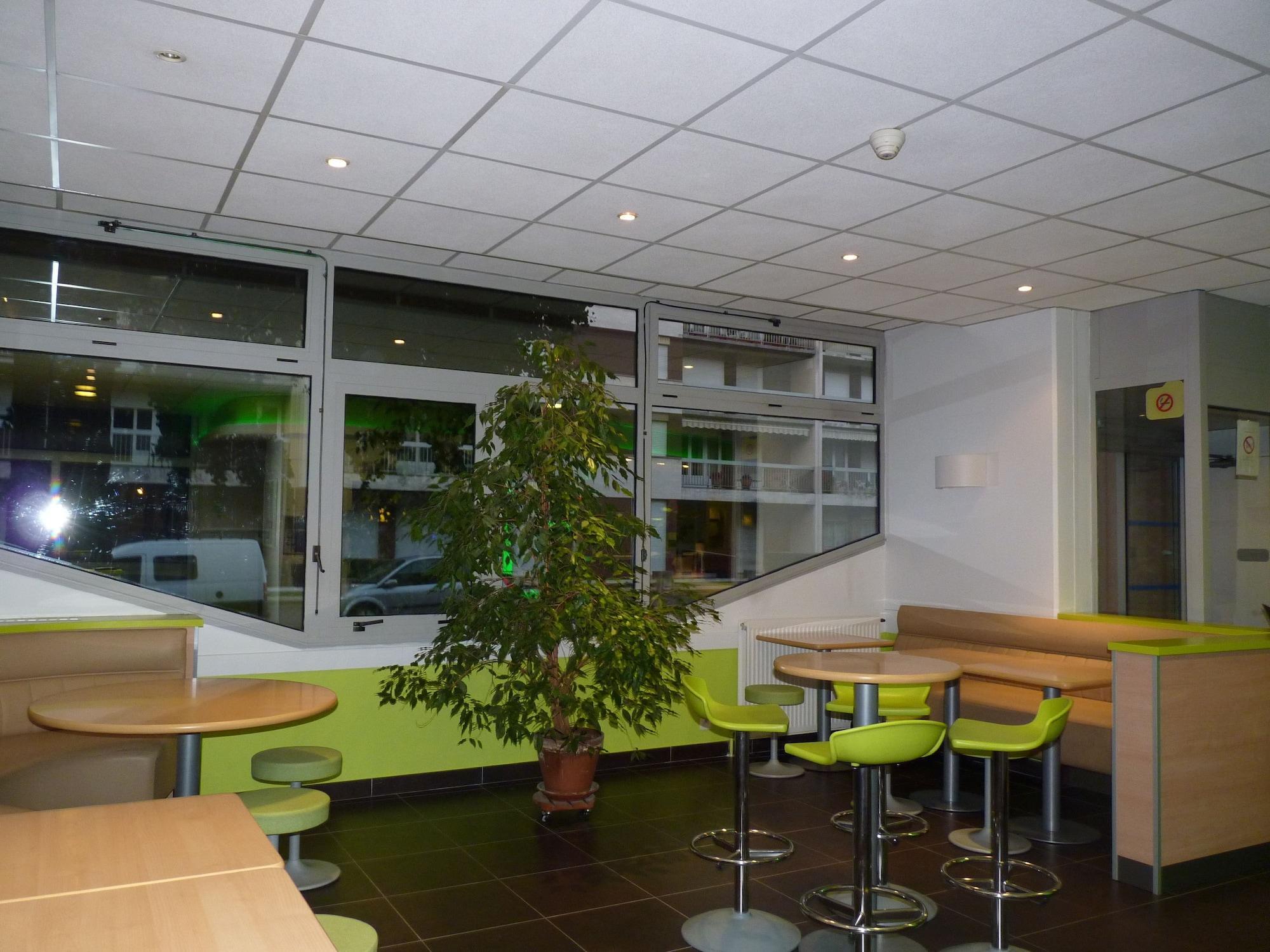 Greet Hotel Evreux Centre - Route De Normandie By Accor Kültér fotó